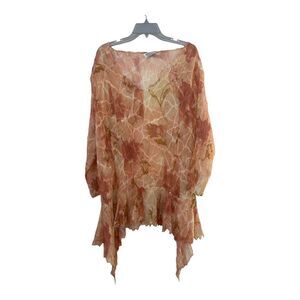 Plus size watercolor shake bite hem 3/4 sleeve top size 2X